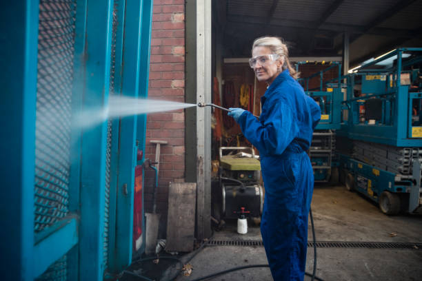 Village Green, NY Pressure Washing Company